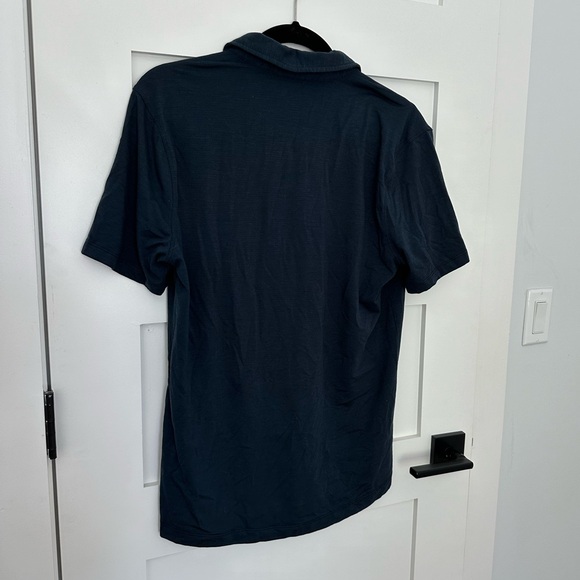 Lululemon Men’s Collared Shirt - Picture 11 of 14